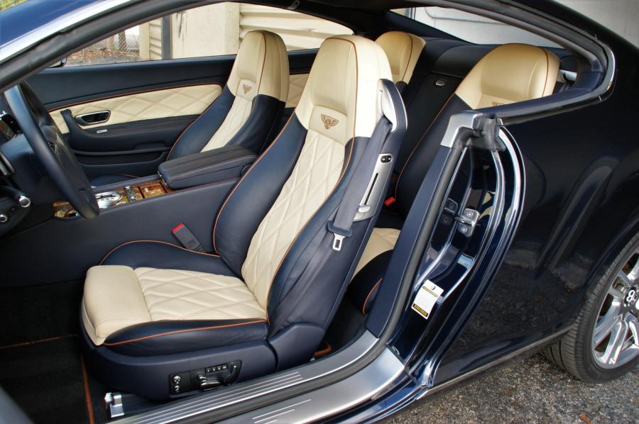 Интерьер Bentley Continental GT Series 51 2010 года  (фото 51 из 67)